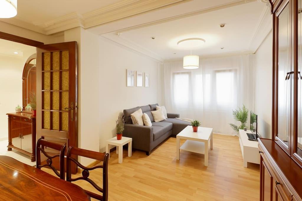 621B Acogedor Apartamento Oviedo Exterior foto